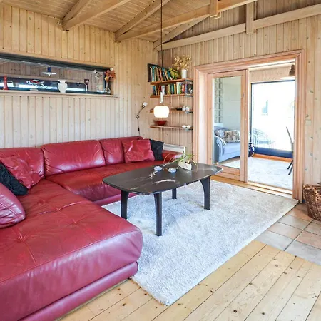 Vakantiehuis 4 Bedroom Stunning In Thisted *
